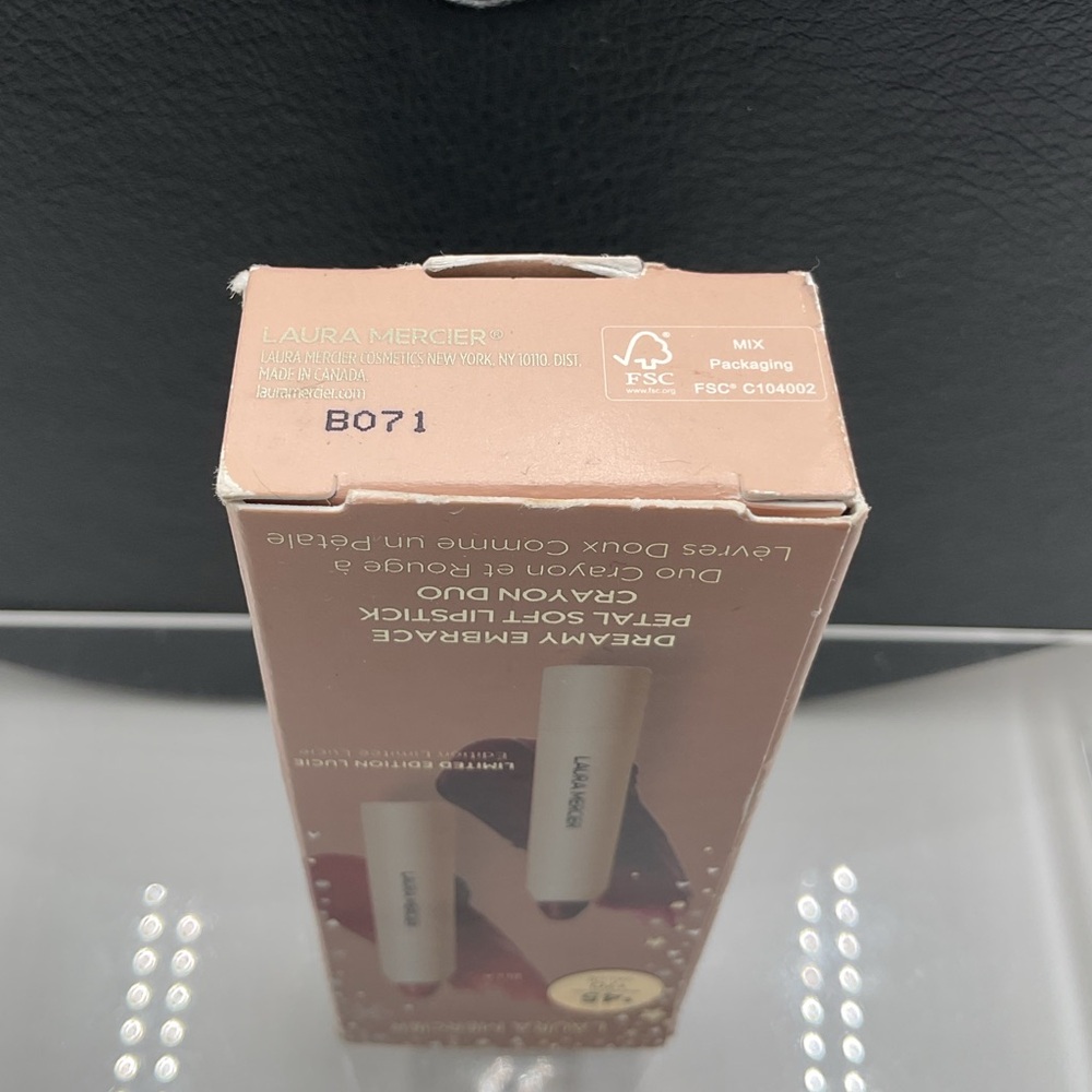 Laura Mercier Dreamy Embrace Lipstick Crayon Duo in Ella & Lucie - BNIB, LE - Picture 12 of 16